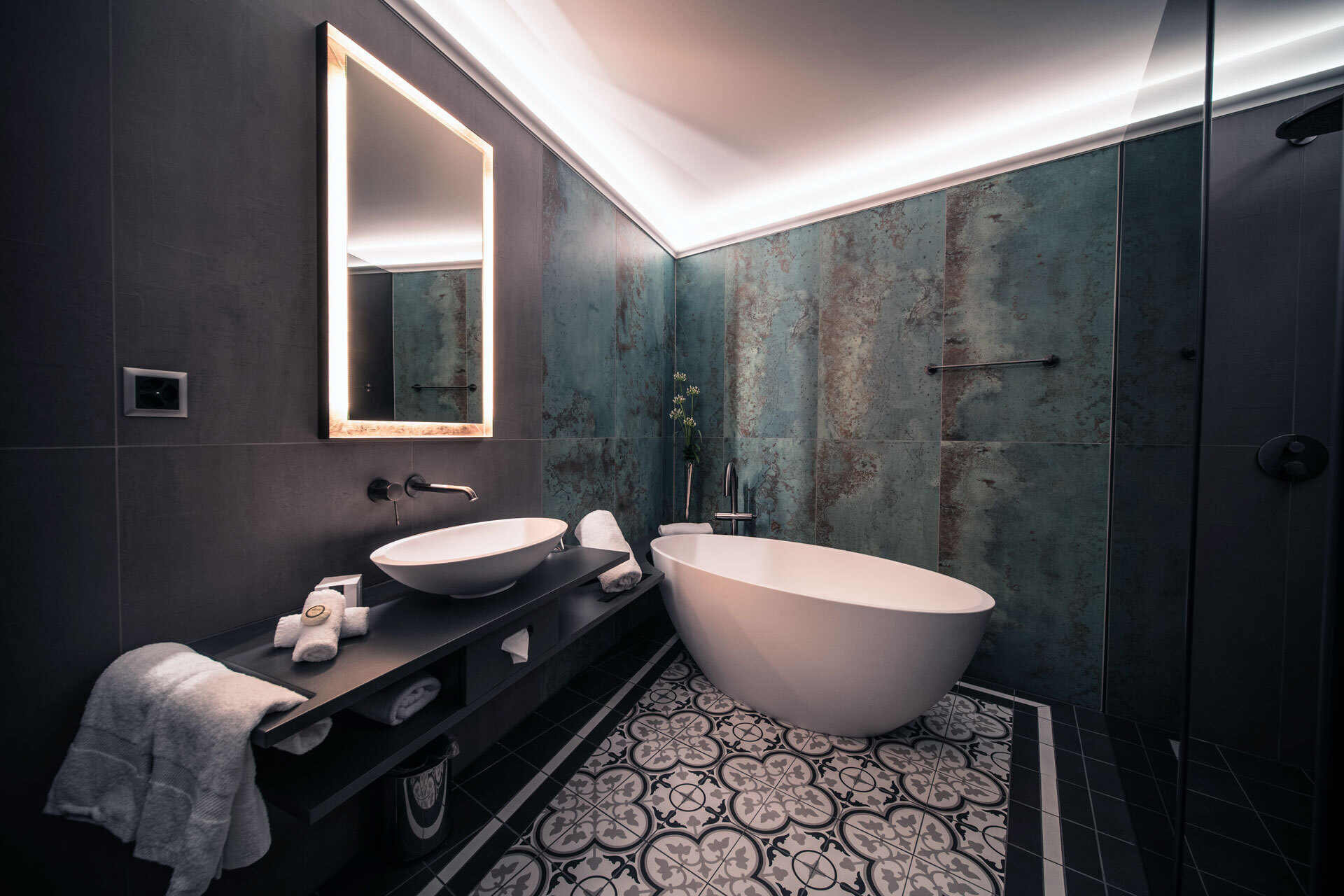 hotelbadezimmer modernisiert